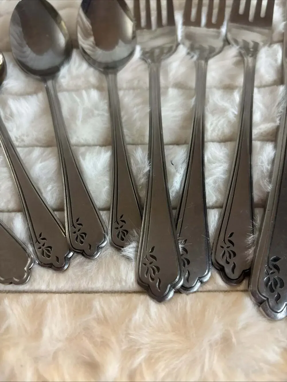 Vintage Imperial International FLEURETTE Stainless Korea Flatware Set 12 Pc Lot
